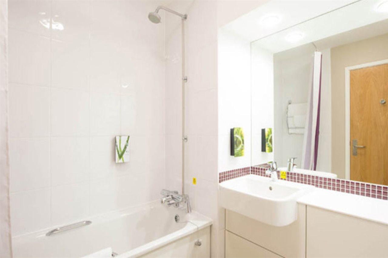 Premier Inn London Hampstead Exteriér fotografie